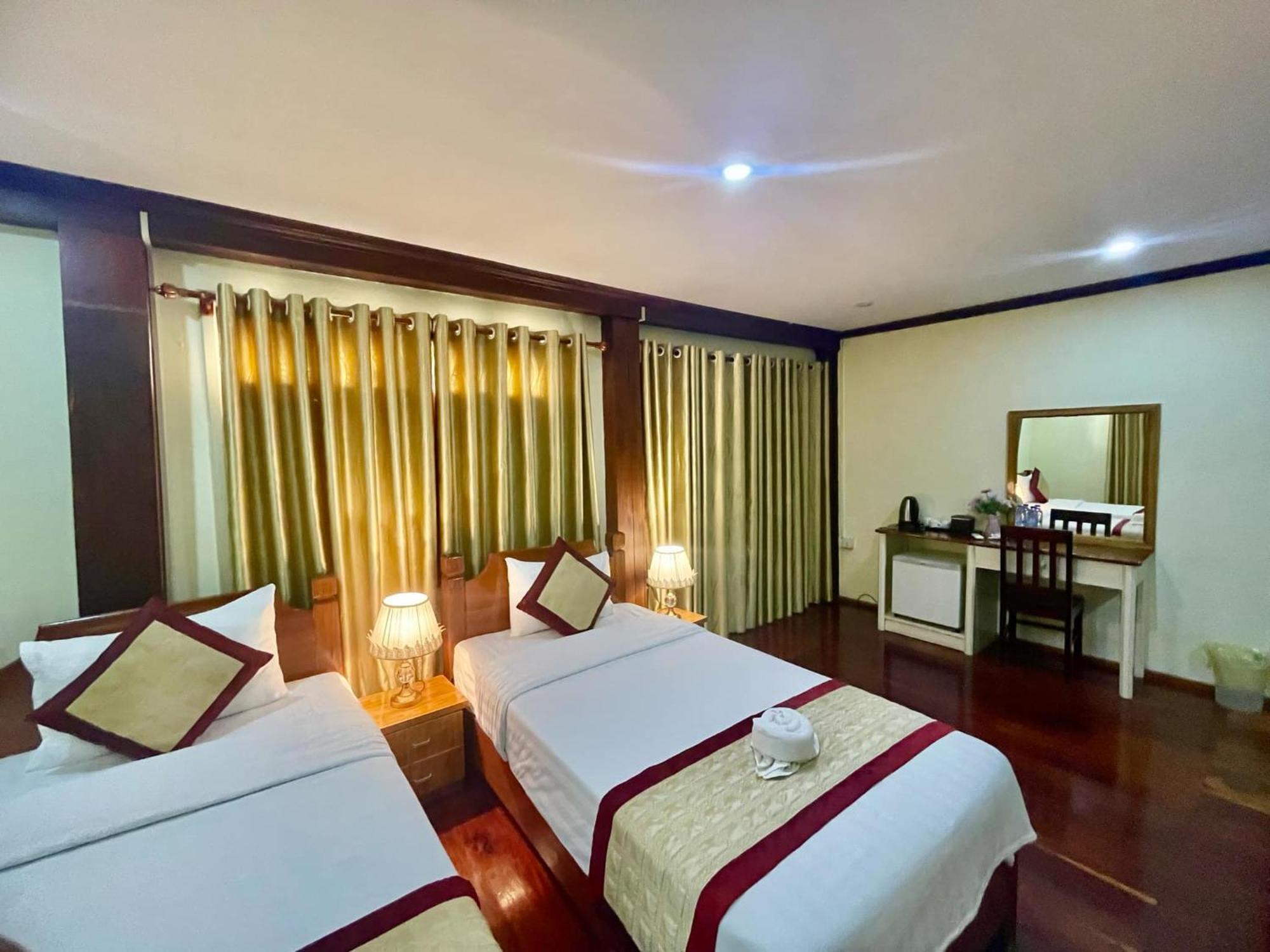 ซายานา โฮม Hotel หลวงพระบาง ภายนอก รูปภาพ